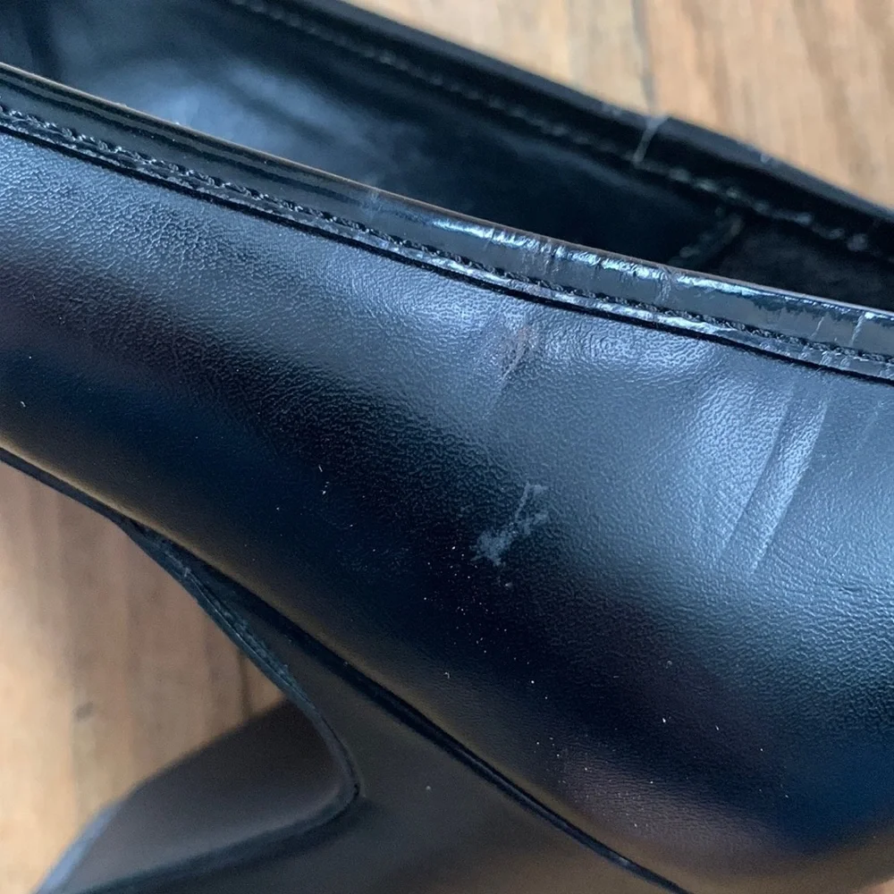 Black High heels predictions brand. Size 7 1/2 - Picture 7 of 8